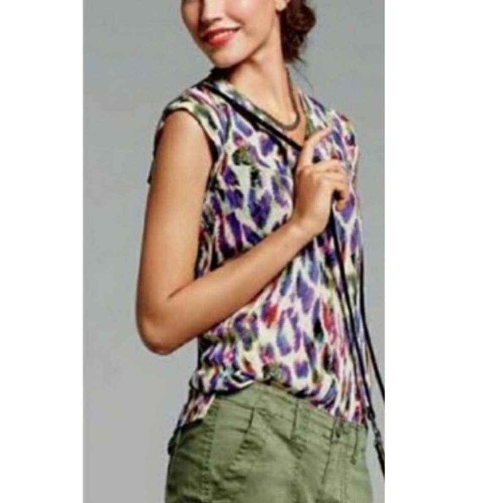 CAbi Women's Top Multicolor Brush-Strokes Print V-Neckline Cap Sleeves Size M